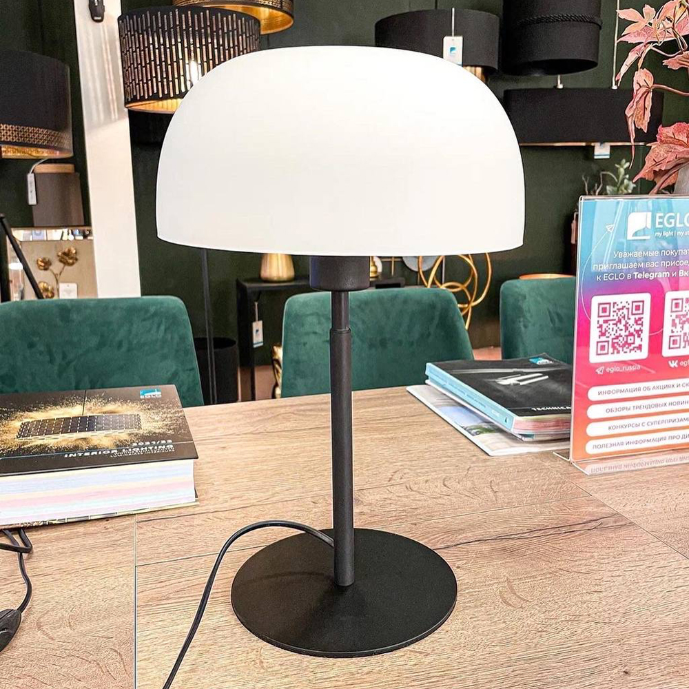 заказать 900142  Настольная лампа SOLO 2, 1x40W(E27), сталь, черный, стекло, белый