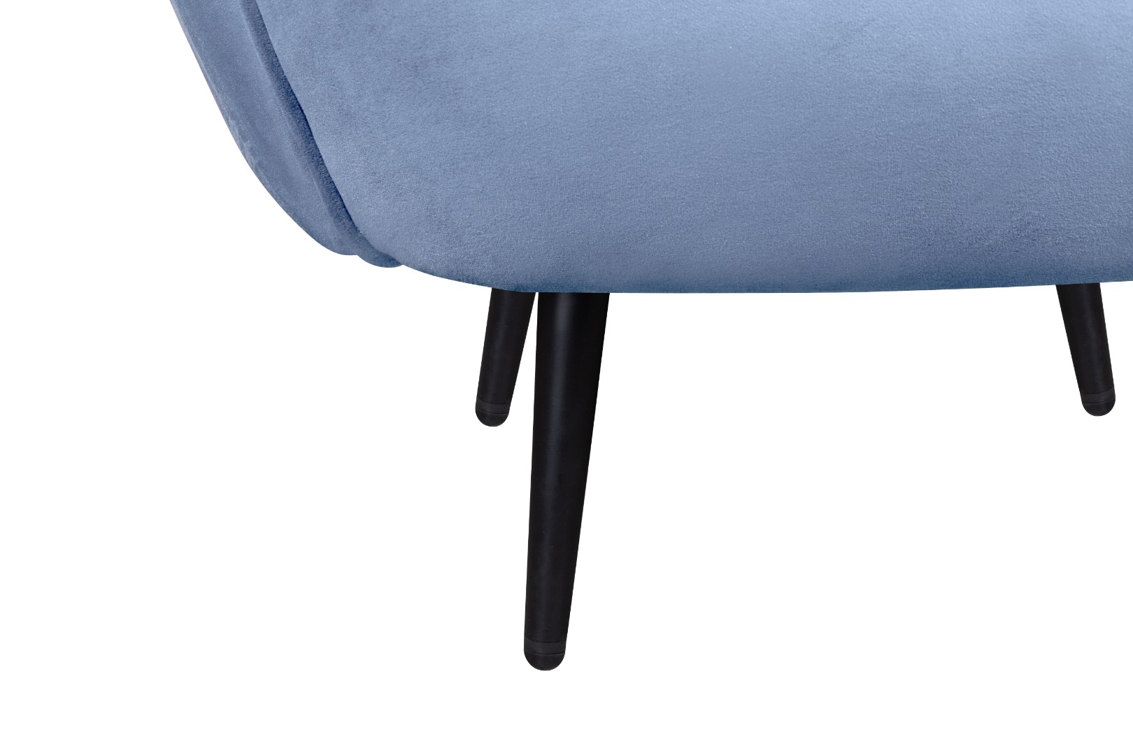 Мягкое кресло Benee Sky на черных ножках в интерьере в Москве Мягкое кресло Benee Sky на черных ножках в интерьере