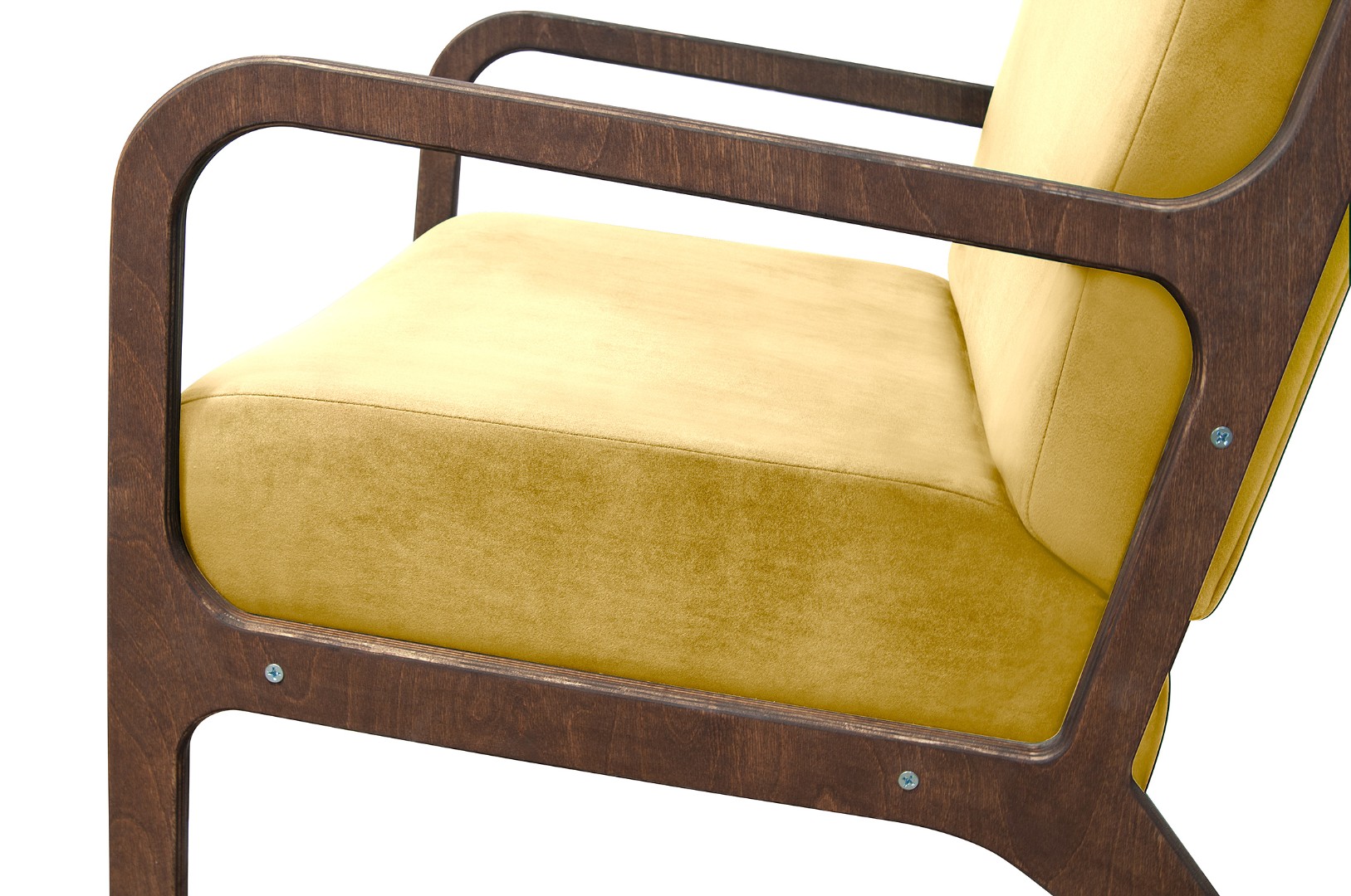 Низкое кресло c деревянными подлокотниками Mody Yellow в интернет-магазине в Москве Низкое кресло c деревянными подлокотниками Mody Yellow в интернет-магазине