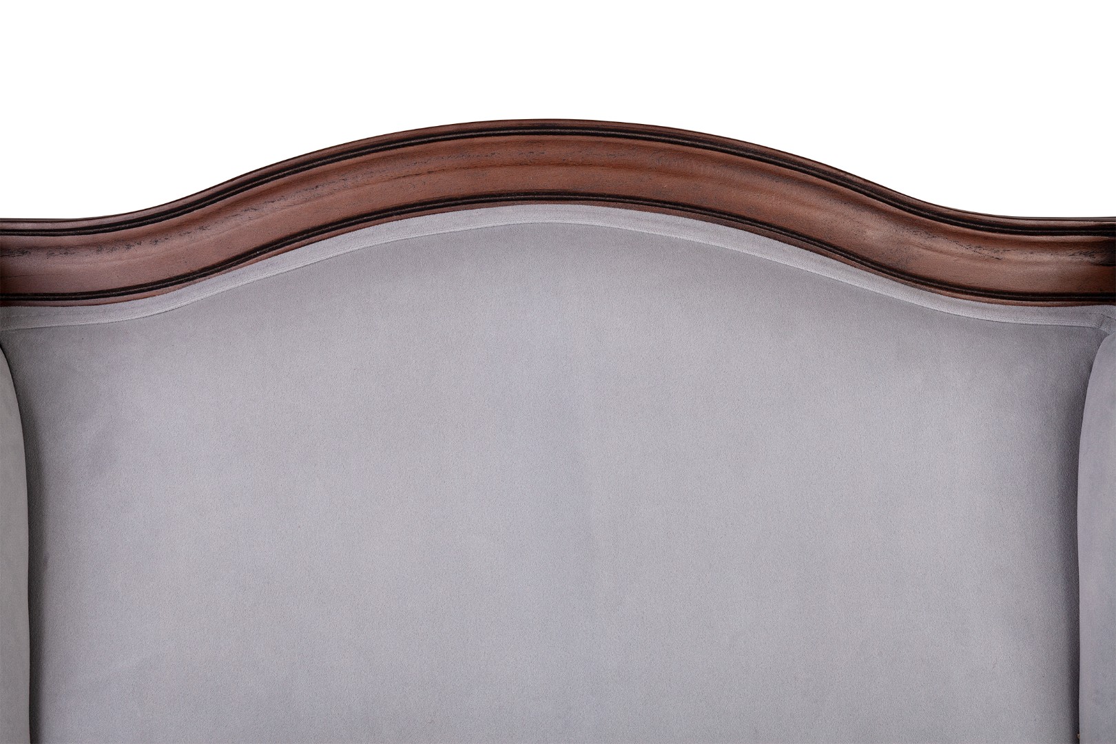 Классическое кресло Brody Ratang в американском стиле в интерьере