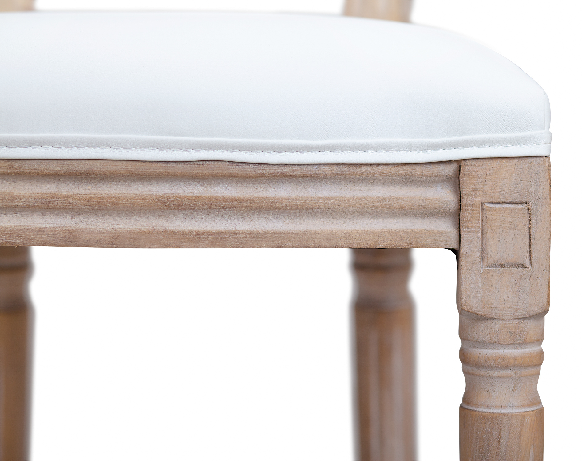 Стул Filon Average White and Beige в интерьере в Москве Стул Filon Average White and Beige в интерьере