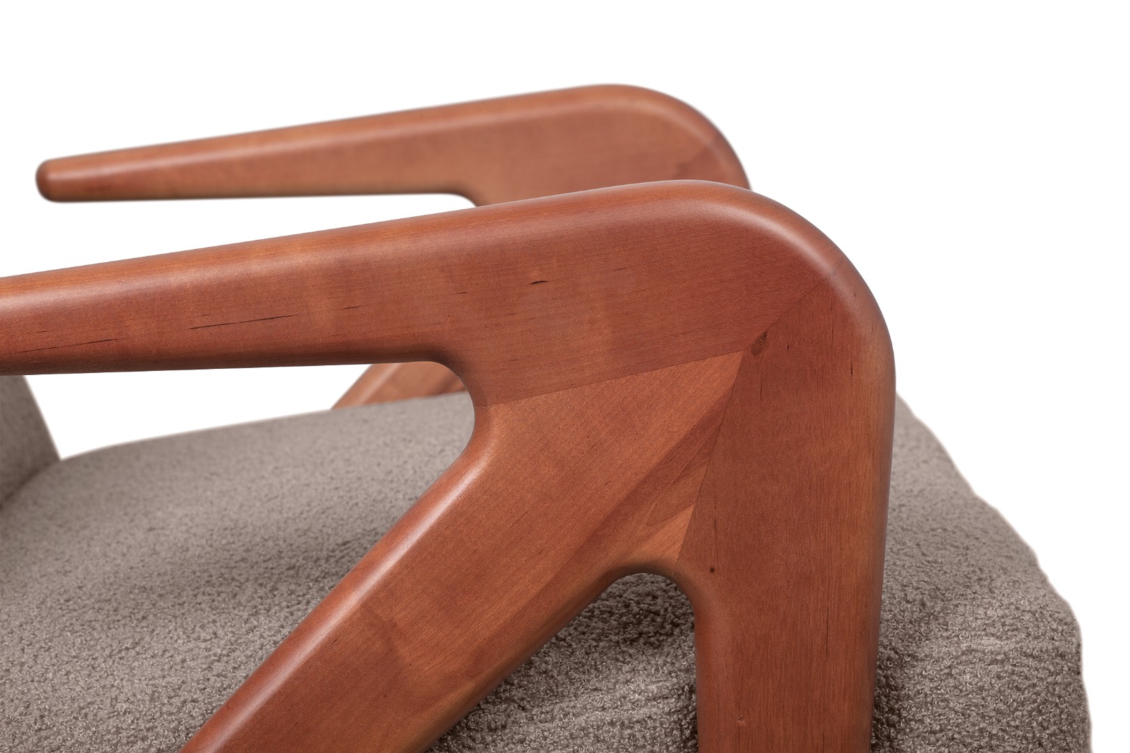 фото Кресло коричневое современное Arrow BR V2 в Москве фото Кресло коричневое современное Arrow BR V2