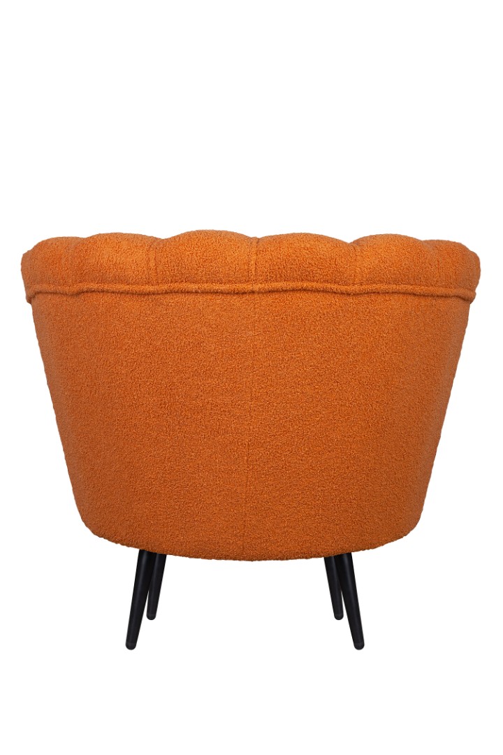 Низкое кресло ракушка Pearl Orange Boucle на черных ножках в интернет-магазине