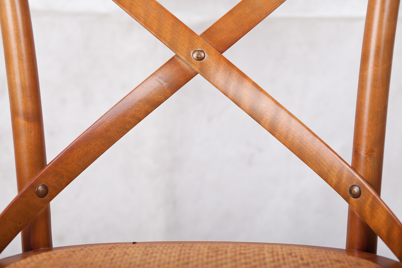 фото Стул ретро Cross Back Foxy в интерьере в Москве фото Стул ретро Cross Back Foxy в интерьере