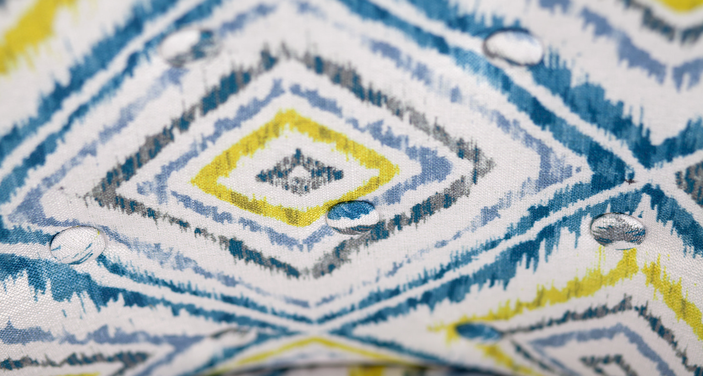 фото Классическое кресло Erwin Rhomb