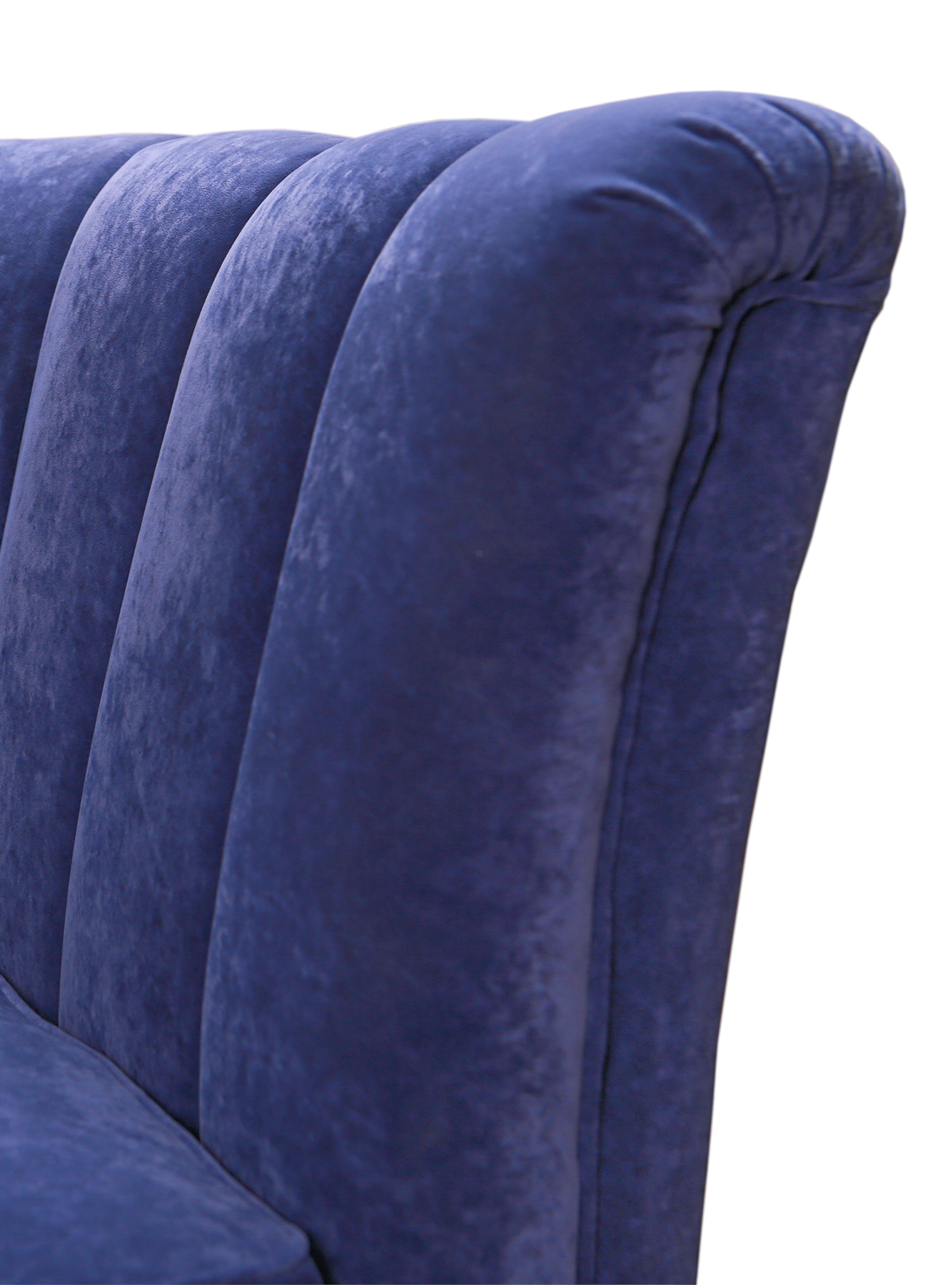 Дизайнерский двухместный диван Dalena New в интерьере в Москве Дизайнерский двухместный диван Dalena New в интерьере