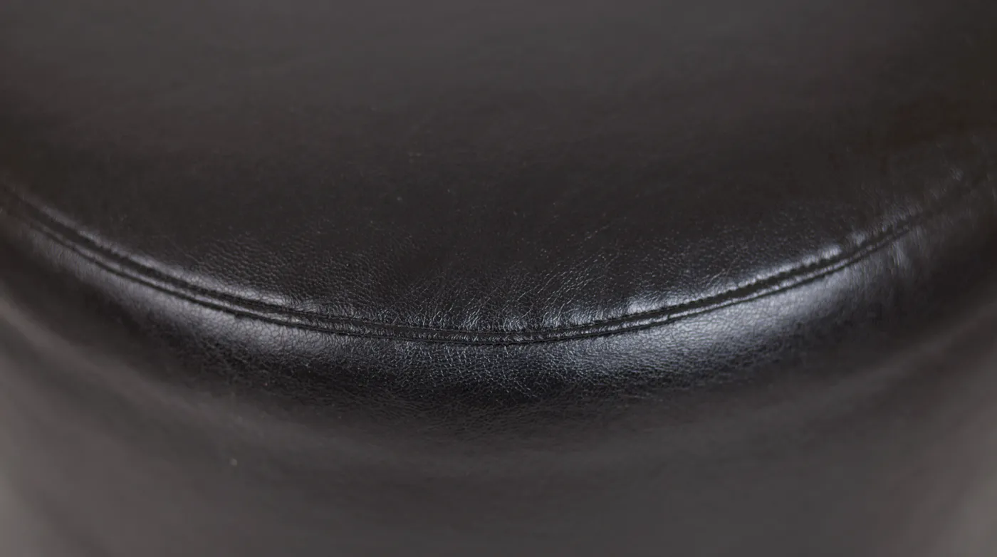 купить Дизайнерский пуф Topper Black