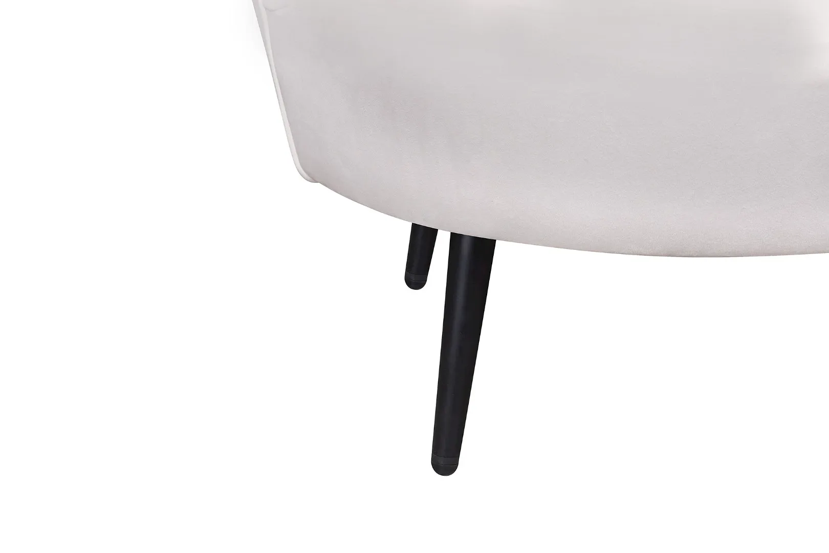 фото Диван ракушка Pearl Triple Beige на черных ножках в интерьере