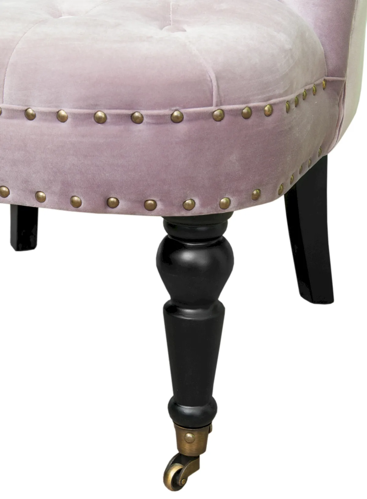 Низкое кресло Aviana Pink Velvet в интерьере в Москве Низкое кресло Aviana Pink Velvet в интерьере