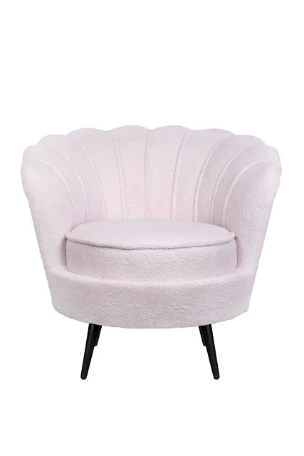 Низкое кресло ракушка Pearl Pink Boucle на черных ножках в Москве Низкое кресло ракушка Pearl Pink Boucle на черных ножках