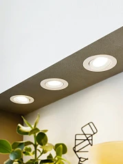 32896 Комплект светодиодных встраиваемых светильников регулируемых SARTIANO, 3х5W(LED), 3х470lm, ?90, ET45, плас в интернет-магазине