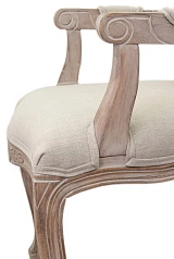 Мягкий стул с подлокотниками Gran Arm Beige в интерьере
