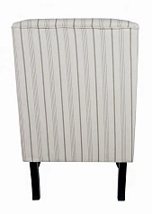 фото Мягкое полукресло с подлокотниками Lekalo в интерьере