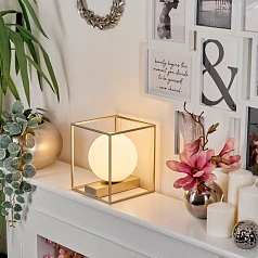 Настольная лампа VALLASPRA