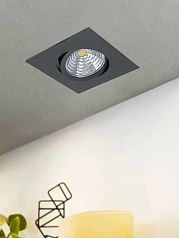 фото 98611 Светодиодный встраиваемый светильник SALICETO димм. с рег-кой, 6W(LED), 88х88, 380lm, 3000K, алю в интерьере